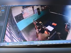 Video: Daring Jail Break In Andhra Pradesh, Prisoner Targets Warden