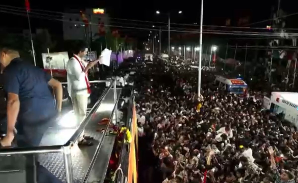 Long Delay, 30,000 Had Gathered: What We Know About Stampede At Vijay's Rally