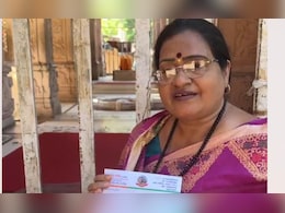 "अधिकारियों को सद्बुद्धि दें..." जब अधिकारियों ने नहीं सुनी बात तो BJP की पार्षद ने भगवान को लिखा पत्र  "अधिकारियों को सद्बुद्धि दें..." जब अधिकारियों ने नहीं सुनी बात तो BJP की पार्षद ने भगवान को लिखा पत्र