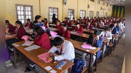 CBSE Exam Schedule: 10वीं और 12वीं की परीक्षा डेटशीट जारी, सीबीएसई का यहां देखा पूरा शेड्यूल