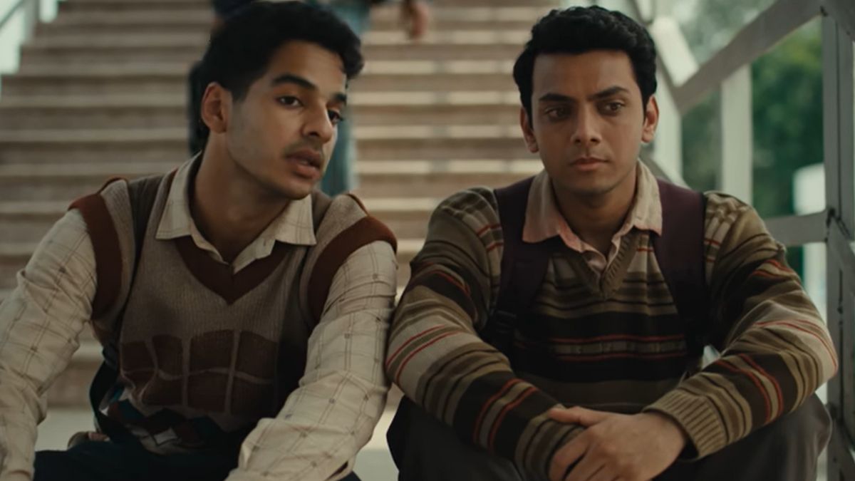 <i>Homebound</i> Review: Neeraj Ghaywan's Lockdown-Set Film Is A Heartbreaking Portrait Of Lost Lives And Dreams