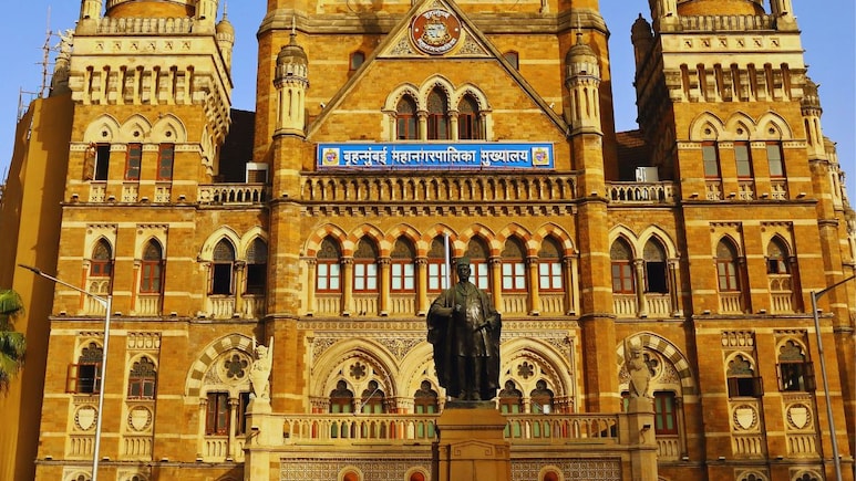 BMC Housing Lottery: BMC कडून 426 घरांसाठी लॉटरी, अर्जापासून सोडतीच्या तारखेसंदर्भातील सगळी माहिती जाणून घ्या BMC Housing Lottery: BMC कडून 426 घरांसाठी लॉटरी, अर्जापासून सोडतीच्या तारखेसंदर्भातील सगळी माहिती जाणून घ्या