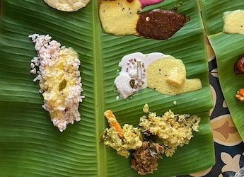 French Woman Tries Onam Sadhya For The First Time - Her Reaction Is Priceless