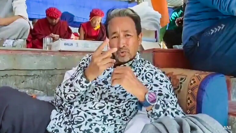 लद्दाख हिंसा पर DGP ने दिया बड़ा बयान, सोनम वांगचुक के पाकिस्तान से संबंधों की होगी जांच 