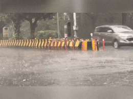 Delhi Rain Live: बारिश, बिजली और अंधेरा... दिल्ली-नोएडा में पलटा मौसम, जाते सितंबर में कुदरत का यह कैसा सरप्राइज Delhi Rain Live: बारिश, बिजली और अंधेरा... दिल्ली-नोएडा में पलटा मौसम, जाते सितंबर में कुदरत का यह कैसा सरप्राइज