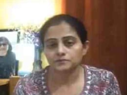 मेरी बच्ची के साथ आखिरी पलों में क्या हुआ, जवाब दो... नोएडा के स्कूल में बेटी की मौत के बाद छलका मां का दर्द मेरी बच्ची के साथ आखिरी पलों में क्या हुआ, जवाब दो... नोएडा के स्कूल में बेटी की मौत के बाद छलका मां का दर्द