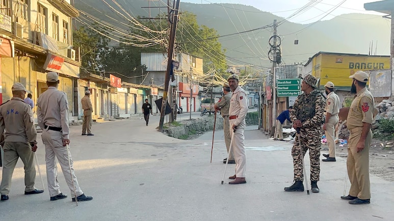 Internet Suspended In J&K's Doda After Man Killed, 2 Injured In Shooting