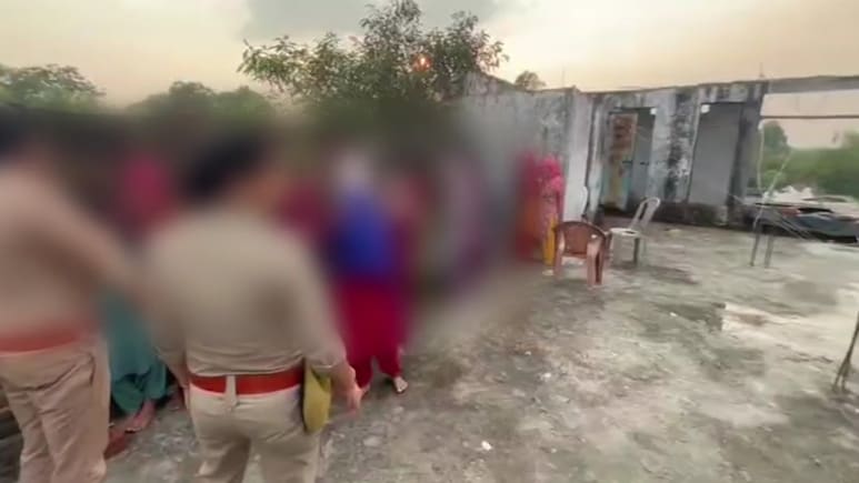 40 Minor Girls Found Locked Inside Toilet Of Unregistered Madrassa In UP's Bahraich 40 Minor Girls Found Locked Inside Toilet Of Unregistered Madrassa In UP's Bahraich
