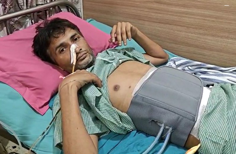 युवक के पेट से निकले एक एक करके 29 चम्मच और 19 टूथ ब्रश, देखकर डॉक्टर भी रह गए दंग