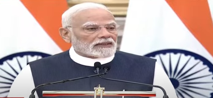 भारत-सिंगापुर के बीच कई समझौतों पर मुहर, PM मोदी बोले, आर्थिक तरक्की की रफ्तार तेज होगी