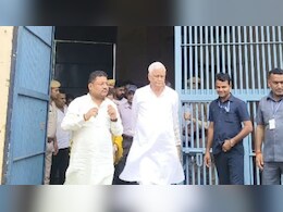 किरोड़ी लाल मीणा अचानक क्यों पहुंचे झालावाड़ जेल, राजनीतिक गलियारों में चर्चाएं तेज किरोड़ी लाल मीणा अचानक क्यों पहुंचे झालावाड़ जेल, राजनीतिक गलियारों में चर्चाएं तेज