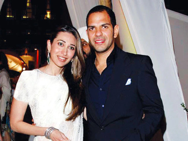 When Karisma Kapoor Spoke About Sunjay Kapur, The "Very Rich Man" In Her Life, Before Their Wedding