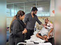 Sonu Sood Meets Abhijot Singh, Boy With Kidney Disorder, After NDTV Campaign Sonu Sood Meets Abhijot Singh, Boy With Kidney Disorder, After NDTV Campaign