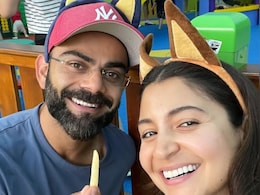 Virat Kohli, Anushka Sharma "Were Kicked Out Of A Cafe": India Star Recalls Unheard Tale Virat Kohli, Anushka Sharma "Were Kicked Out Of A Cafe": India Star Recalls Unheard Tale