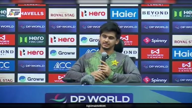 Asia Cup 2025, IND vs PAK: जसप्रीत बुमराह को खेलना कितना बड़ा चैलेंज? सैम अयूब ने कही बड़ी बात Asia Cup 2025, IND vs PAK: जसप्रीत बुमराह को खेलना कितना बड़ा चैलेंज? सैम अयूब ने कही बड़ी बात
