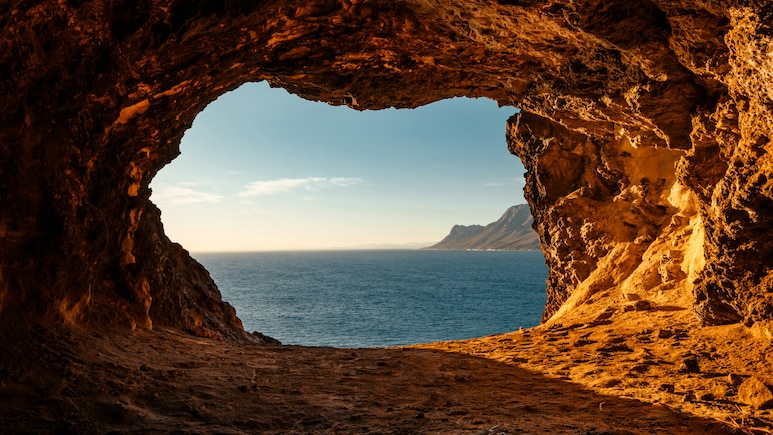 Where Are The Deepest Places On Earth? 7 Jaw-Dropping Locations Where Are The Deepest Places On Earth? 7 Jaw-Dropping Locations