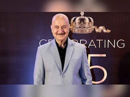 'द बंगाल फाइल्स' के रिलीज होने पर अनुपम खेर ने दी पूरी टीम को बधाई 'द बंगाल फाइल्स' के रिलीज होने पर अनुपम खेर ने दी पूरी टीम को बधाई