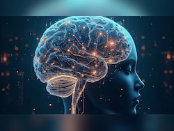 Brain May Be Switching Between 2 Realities 15 Times A Second, Study Suggests
