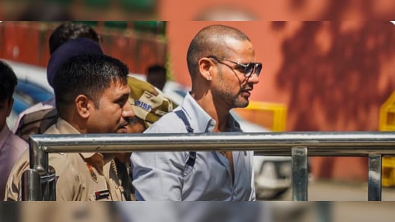 शिखर धवन से ईडी ने की इतने घंटों तक पूछताछ, इस केस में उलझते दिख रहे पूर्व बल्लेबाज
