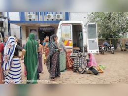 शिवपुरी में क्या ऐसे चलेगा जिला अस्पताल? स्टाफ की लापरवाही से गेट पर ही हुआ बच्चे का जन्म शिवपुरी में क्या ऐसे चलेगा जिला अस्पताल? स्टाफ की लापरवाही से गेट पर ही हुआ बच्चे का जन्म