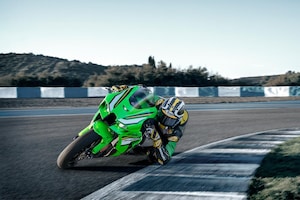 2026 Kawasaki Ninja ZX-10R Launched In India With A Price Increment