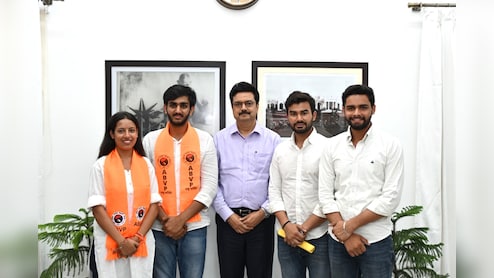 DUSU चुनाव 2025-26: तीन पद ABVP , एक पद NSUI- दिल्ली विश्वविद्यालय में छात्र राजनीति का बदलता संतुलन