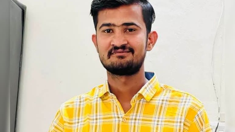 BJP के मंडल अध्यक्ष ने महिला पुलिस कर्मी से की छेड़छाड़, आरोप- जबरन गाड़ी में बैठा, हाथ पकड़ा... FIR दर्ज 