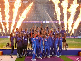 एशिया कप: पूरे टूर्नामेंट में सिर्फ एक गेंद खेल इस भारतीय खिलाड़ी ने रच दिया इतिहास, सालों तक रखे जाएंगे याद एशिया कप: पूरे टूर्नामेंट में सिर्फ एक गेंद खेल इस भारतीय खिलाड़ी ने रच दिया इतिहास, सालों तक रखे जाएंगे याद