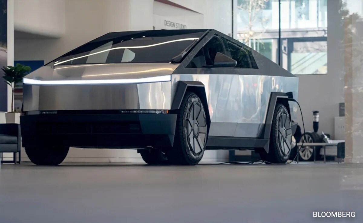 Electric Trucks Surge, Outpacing Musk, Gates Predictions