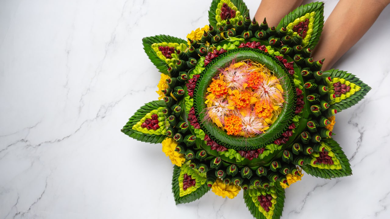 How To Make Athapookalam Designs And Use Stickers Creatively