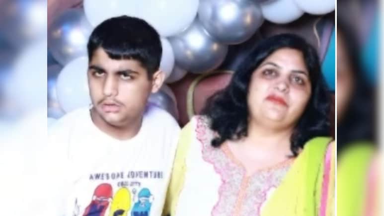 Woman Jumps To Death With Mentally-Ill Son, Leaves "Sorry" Note For Husband