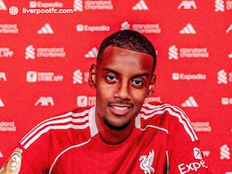 Liverpool's Arne Slot Urges Patience With 'Best Striker' Alexander Isak After Record Move Liverpool's Arne Slot Urges Patience With 'Best Striker' Alexander Isak After Record Move