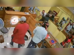 Video: Masked Thieves Rob Jewellery Shop In Jharkhand, Thrash Staff