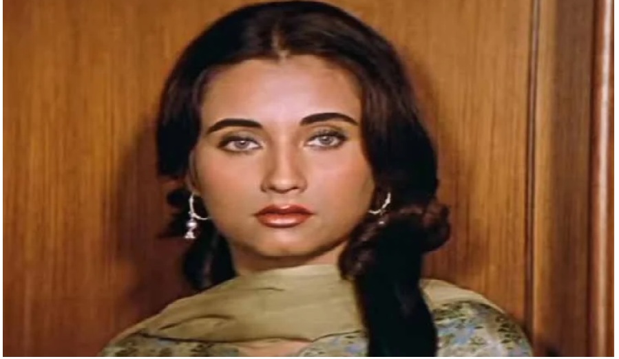 निकाह एक्ट्रेस Salma Agha की बेटी की 10 खूबसूरत तस्वीरें, 5वीं देख कर कहेंगे- दुनिया की सबसे खूबसूरत आंखें...