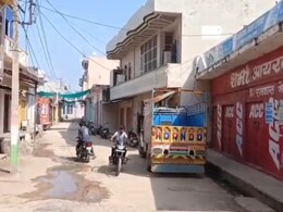 Rajasthan: धर्मांतरण के मुद्दे पर बूंदी में आक्रोश, वीडियो वायरल होने के बाद हिंदू संगठनों ने बंद कराए बाजार Rajasthan: धर्मांतरण के मुद्दे पर बूंदी में आक्रोश, वीडियो वायरल होने के बाद हिंदू संगठनों ने बंद कराए बाजार