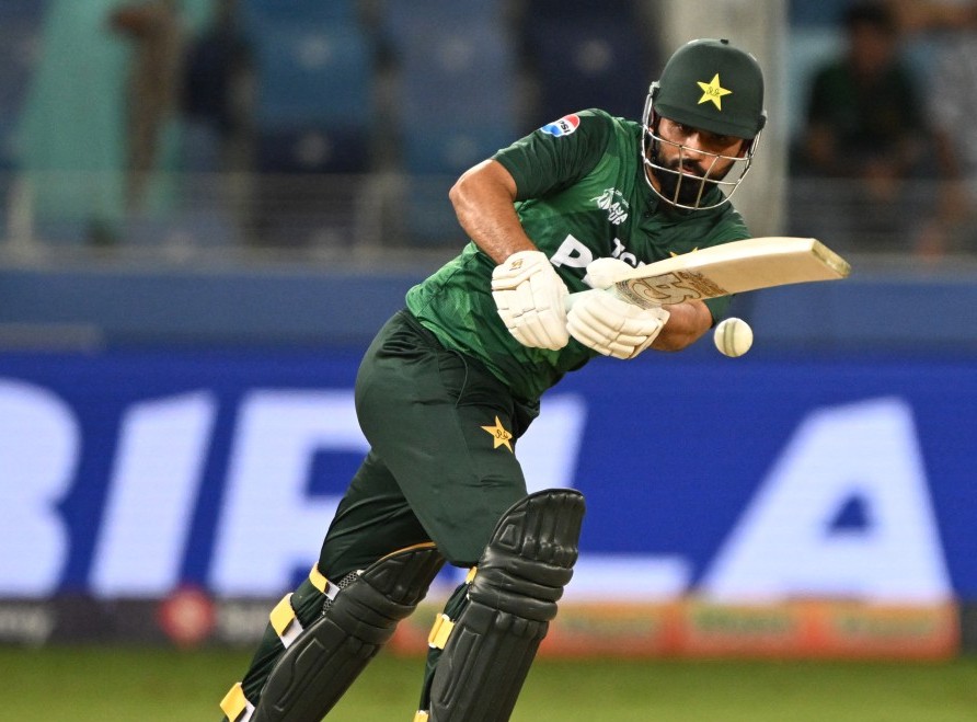 Pakistan vs UAE LIVE Score, Asia Cup 2025: 6,6 - Fakhar Zaman Leads Pakistan's Fightback vs UAE