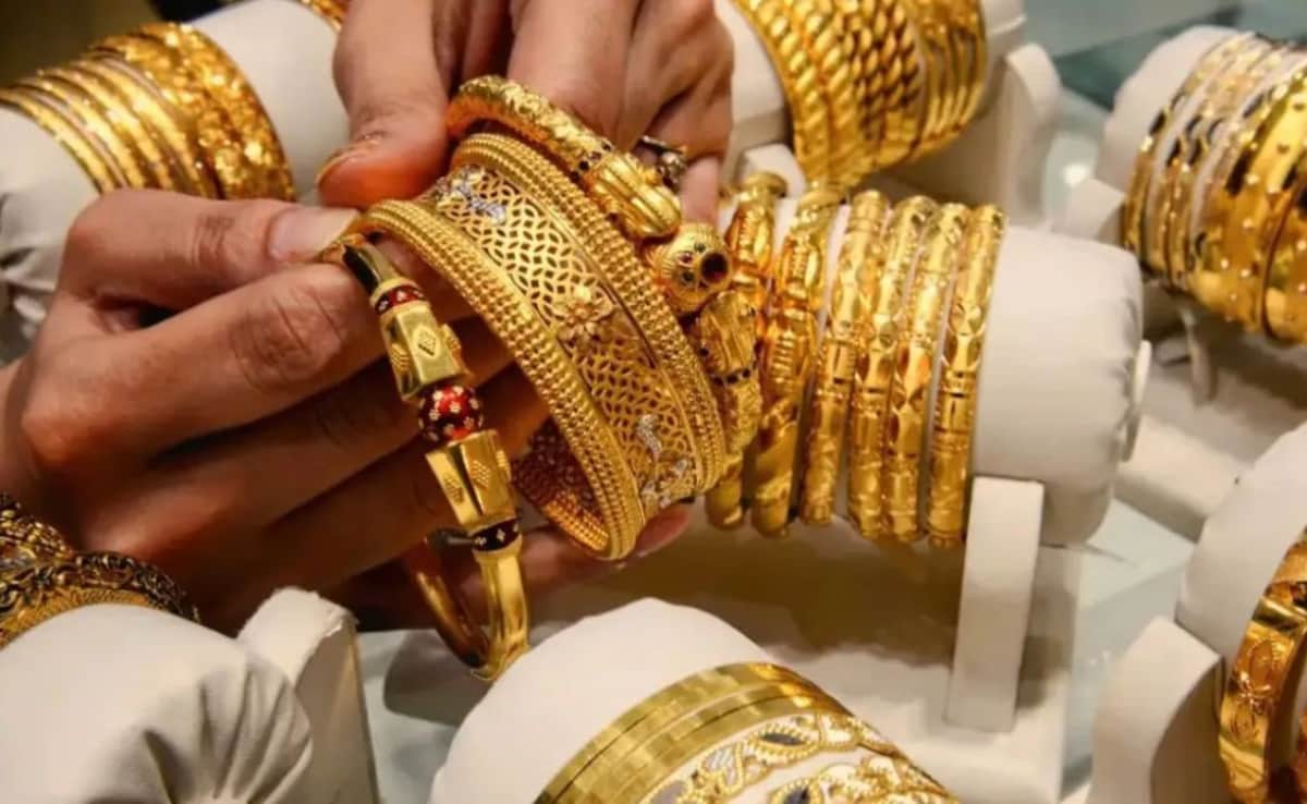 Gold-Silver Prices Today Live Updates: बजट से संभला सोना, गिरकर फिर 7% चढ़ा गोल्ड का रेट, चांदी में गिरावट जारी