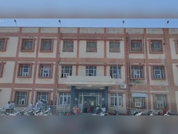 नाबालिग दलित लड़की से रेप, बच्चे को दिया जन्म; आरोपी युवक गिरफ्तार नाबालिग दलित लड़की से रेप, बच्चे को दिया जन्म; आरोपी युवक गिरफ्तार