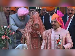 विक्रमादित्य सिंह बने दूल्हा, हाथों में तलवार और सिर पर साफा पहने दिखे अपनी दुल्हन के साथ... खास तस्वीरें विक्रमादित्य सिंह बने दूल्हा, हाथों में तलवार और सिर पर साफा पहने दिखे अपनी दुल्हन के साथ... खास तस्वीरें