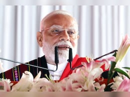 हिंसा दुर्भाग्यपूर्ण... मणिपुर को हमें शांति और विकास के रास्ते पर ले जाना है- इंफाल में बोले PM मोदी हिंसा दुर्भाग्यपूर्ण... मणिपुर को हमें शांति और विकास के रास्ते पर ले जाना है- इंफाल में बोले PM मोदी