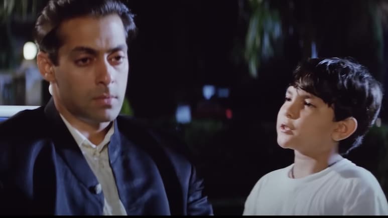 सलमान खान की एक फिल्म ने इस बच्चे को बना दिया था बेहद अमीर, 7 साल की उम्र में भरता था टैक्स, अब 15 साल से फिल्मों से दूर सलमान खान की एक फिल्म ने इस बच्चे को बना दिया था बेहद अमीर, 7 साल की उम्र में भरता था टैक्स, अब 15 साल से फिल्मों से दूर