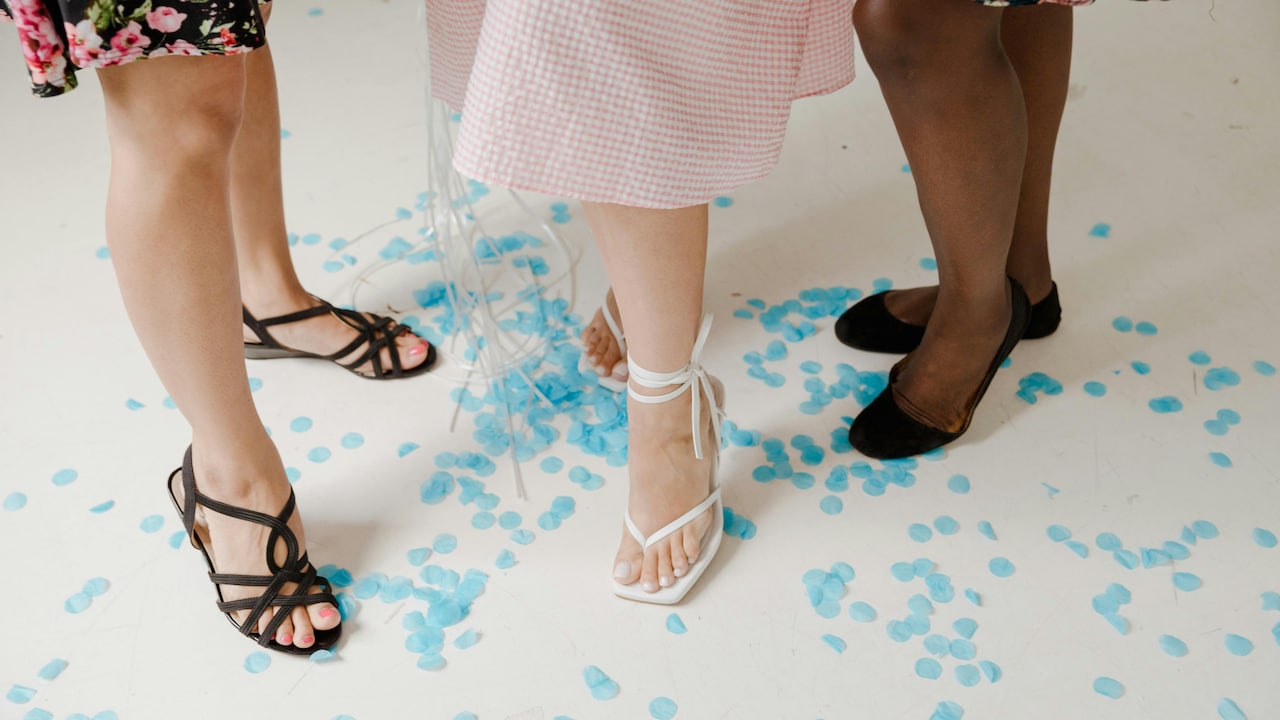 Guide To Low-Heeled Flats: Stylish, Comfortable And Affordable Footwear