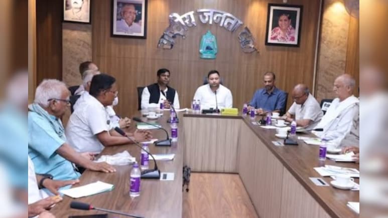 बिहार चुनाव: महागठबंधन में तकरार! कांग्रेस की नजर लेफ्ट की सीटों पर, मुकेश सहनी ने भी 60 सीटों पर किया दावा
