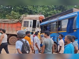 ओडिशा के सुंदरगढ़ में बस-ट्रक की टक्कर में 6 की मौत, कई लोगों की हालत गंभीर ओडिशा के सुंदरगढ़ में बस-ट्रक की टक्कर में 6 की मौत, कई लोगों की हालत गंभीर