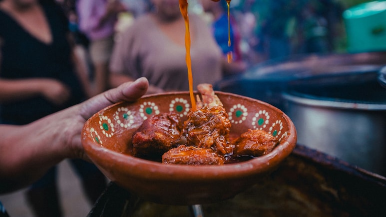 8 Countries Where Indian Food Is Surprisingly Easy To Find Abroad 8 Countries Where Indian Food Is Surprisingly Easy To Find Abroad