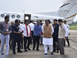 बस्तर में इन्वेस्ट कनेक्ट मीट में शामिल हुए CM साय, कहा- नई उद्योग नीति से मिलेगा फायदा बस्तर में इन्वेस्ट कनेक्ट मीट में शामिल हुए CM साय, कहा- नई उद्योग नीति से मिलेगा फायदा