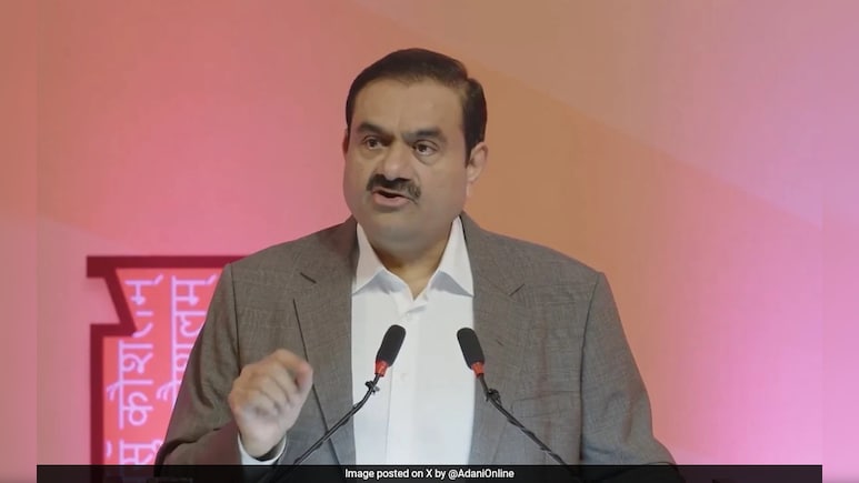 दो आदर्शों के आगे नतमस्तक... गांधी जयंती और दशहरे के मौके पर गौतम अदाणी ने दिया खास संदेश
