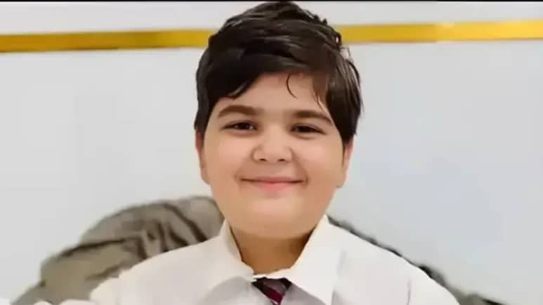 Who Was Umer Shah, The Pakistani Child TV Star Who Died Of Cardiac Arrest At 15? Who Was Umer Shah, The Pakistani Child TV Star Who Died Of Cardiac Arrest At 15?