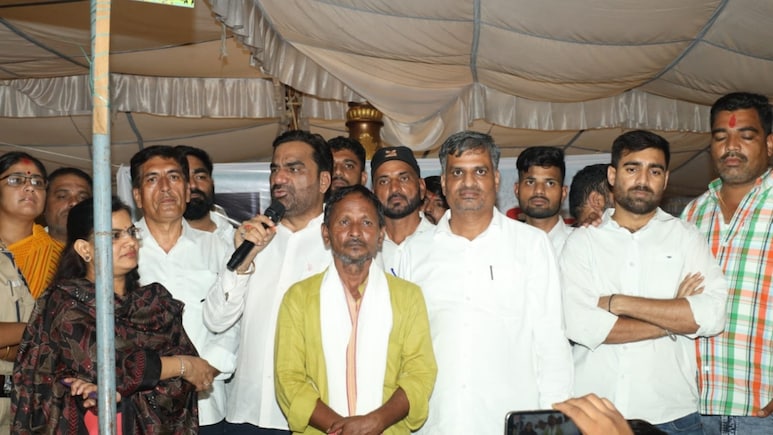 Rajasthan: "20 मिनट में मान जाओ, वरना कूच करेंगे", सूरज माली केस में हनुमान बेनीवाल का अल्टीमेटम, प्रशासन ने मानी मांगे