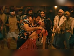 पवन सिंह का नया गाना 'नाच रे पतरकी' रिलीज होते ही बना ट्रेंडिंग, श्वेता शर्मा के साथ मिलकर मचाया गदर पवन सिंह का नया गाना 'नाच रे पतरकी' रिलीज होते ही बना ट्रेंडिंग, श्वेता शर्मा के साथ मिलकर मचाया गदर